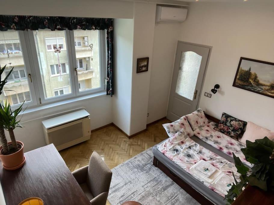 Awesome, 15 Mins To Center Home Budapeste Exterior foto